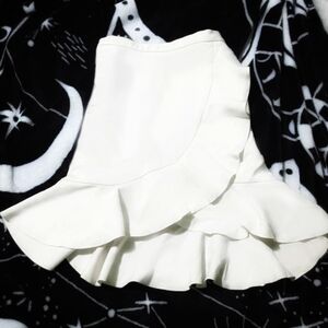 2 for 25 ❄️ Coquette Cream Ruffle Skirt